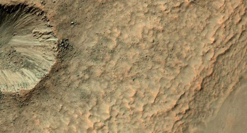 Aliens on Mars! Conspiracy theorists claim to have proof: Watch video Aliens on Mars! Conspiracy theorists claim to have proof: Watch video