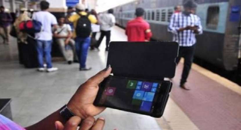 Indian Railways to equip all 8,500 stations with Wi-Fi Indian Railways to equip all 8,500 stations with Wi-Fi