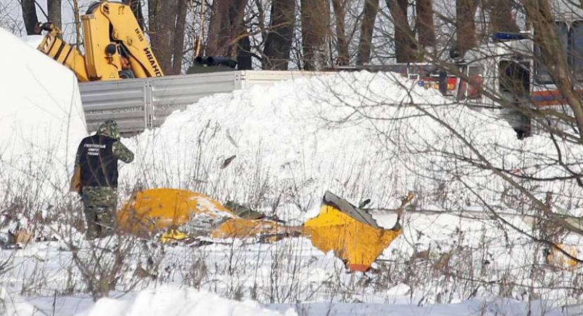Russian plane crash: Search for passenger bodies continues Russian plane crash: Search for passenger bodies continues