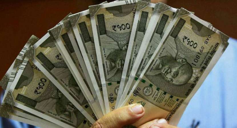 HDFC hikes lending rates, Home loan EMIs to go up HDFC hikes lending rates, Home loan EMIs to go up