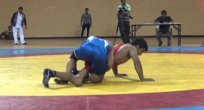 Rahul Balasaheb Aware wins gold in men's Freestyle 57kg wrestling final of CWG Rahul Balasaheb Aware wins gold in men's Freestyle 57kg wrestling final of CWG