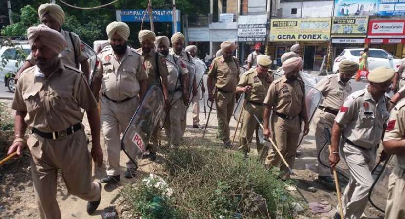 Phagwara clash: Internet services suspended in four districts of Punjab Phagwara clash: Internet services suspended in four districts of Punjab