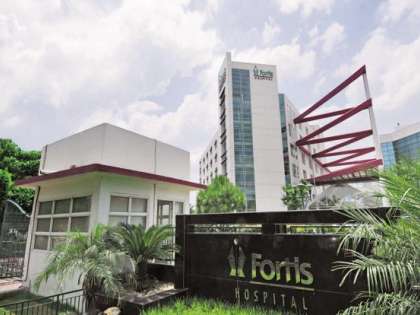 IHH Healthcare will first buy 25% in Fortis Healthcare and then make an open offer to buy at least 26% more. IHH Healthcare will first buy 25% in Fortis Healthcare and then make an open offer to buy at least 26% more.