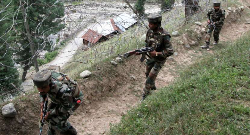 Indian Army Major, 3 soldier martyred in Kashmir border fight Indian Army Major, 3 soldier martyred in Kashmir border fight