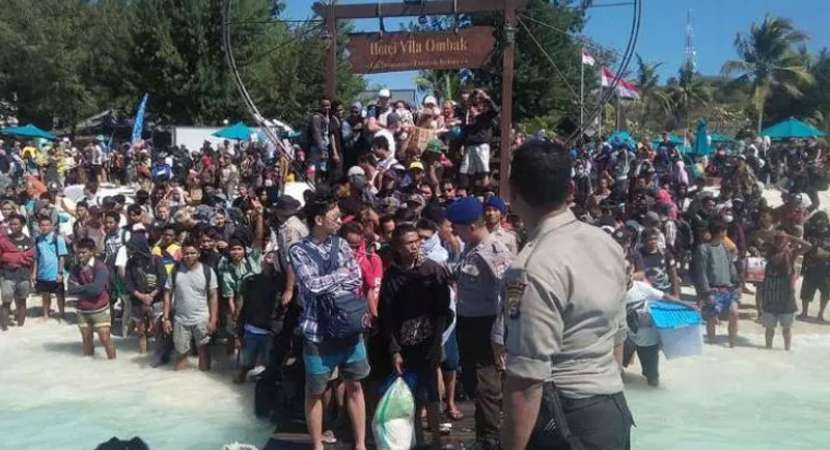 Indonesia quake: Operation underway to rescue thousands of tourists Indonesia quake: Operation underway to rescue thousands of tourists