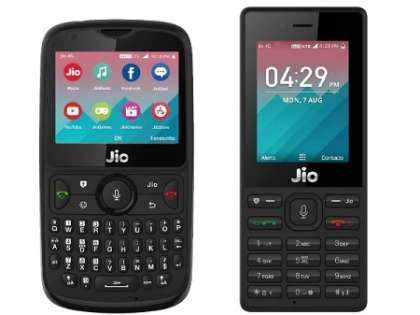 Reliance Jio Phone 2 with Jio Phone: Size, Specs, Camera Comparison Reliance Jio Phone 2 with Jio Phone: Size, Specs, Camera Comparison