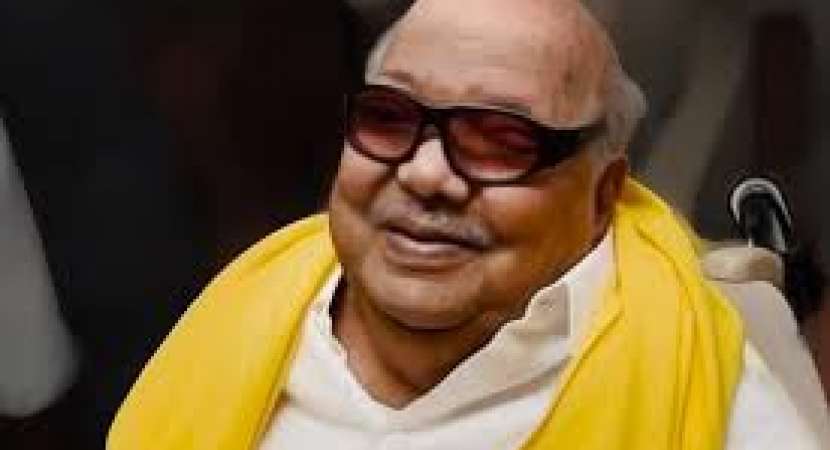 Karunanidhi's death: Chennai bus operators, theatres cancel services on Wednesday Karunanidhi's death: Chennai bus operators, theatres cancel services on Wednesday