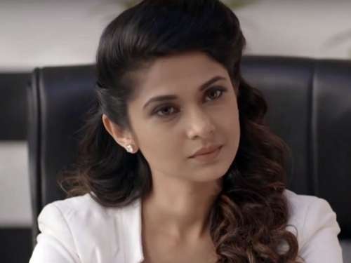 I like to do something that challenges me: Jennifer Winget