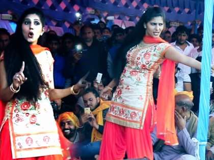 Watch: Sapna Choudhary's killer moves on 'Hatt Ja Tau' in Chhattisgarh Watch: Sapna Choudhary's killer moves on 'Hatt Ja Tau' in Chhattisgarh
