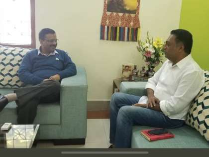 Delhi: Kannada actor Prakash Raj meets CM Arvind Kejriwal Delhi: Kannada actor Prakash Raj meets CM Arvind Kejriwal