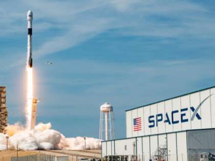 SpaceX to lay off 10% of workers due to 'difficult challenges' SpaceX to lay off 10% of workers due to 'difficult challenges'